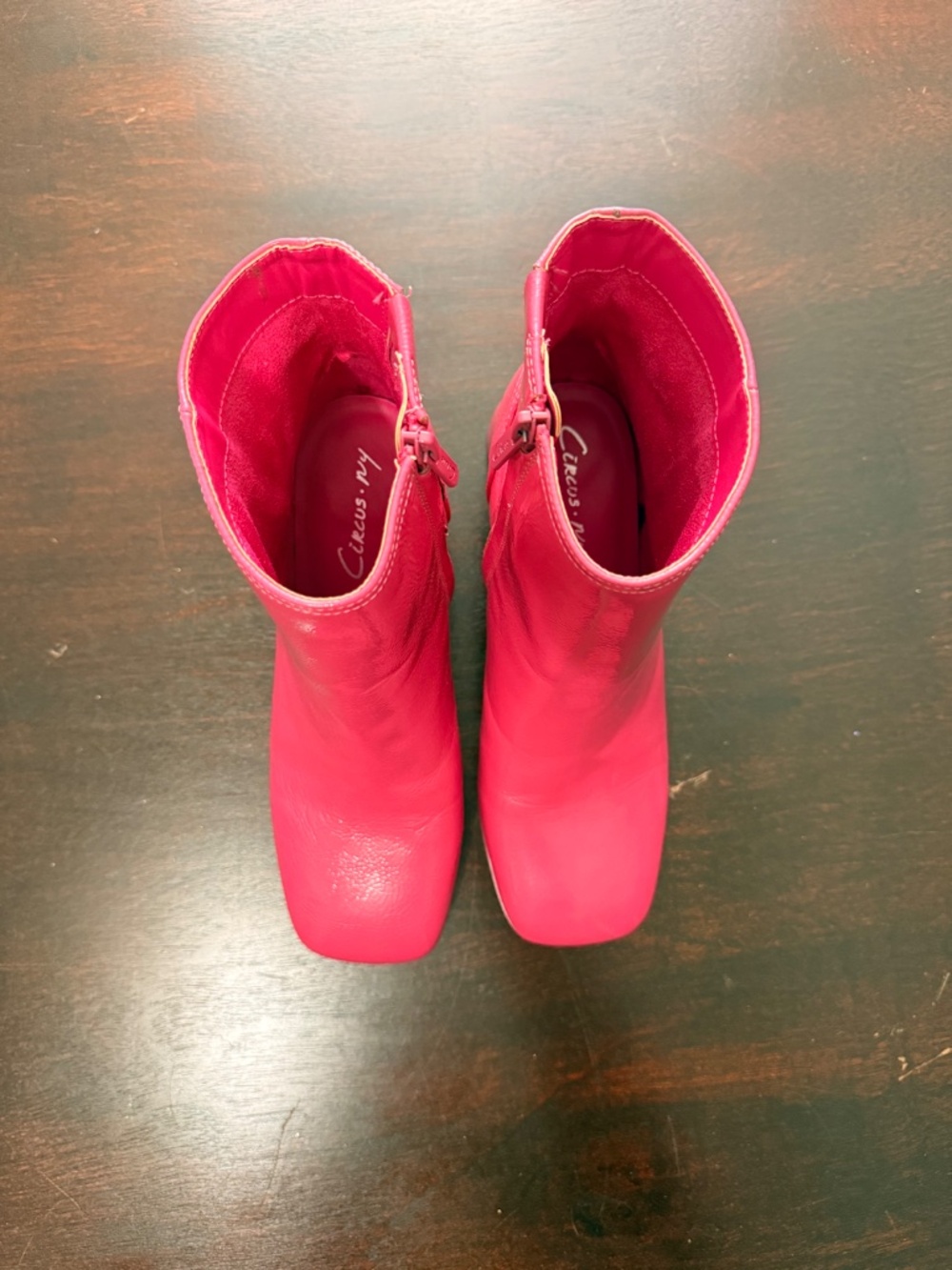 Circus by Sam Edelman Hot Pink Patent Ankle Boots Size 8 - Picture 4 of 7